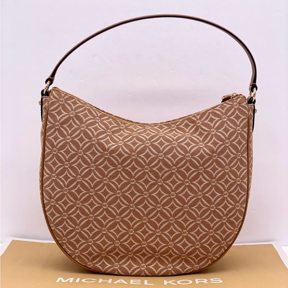 Michael Kors Dover Large Half Moon Shoulder Bag Handbag Deer MK - Picture 3 of 10